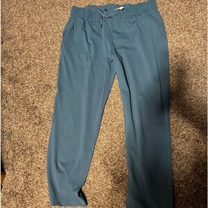 On The Fly Pants NWOT